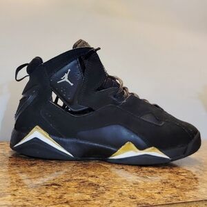 Air Jordan True Flight (GS) 'Black Metallic Gold'  343795-017  Size 6.5Y